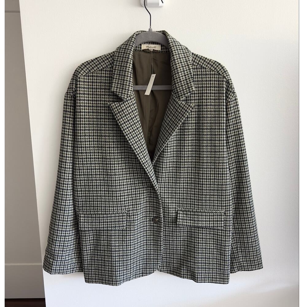 NWT: Madewell - Women's Oversized Knit Blazer in Houndstooth (Small)